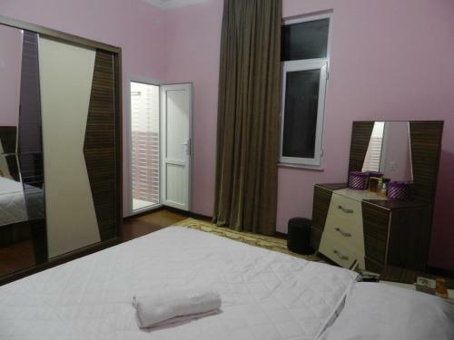 Hostal Tigran Guest House