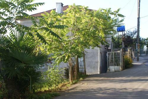 Hostal Dom Merabi Guest House