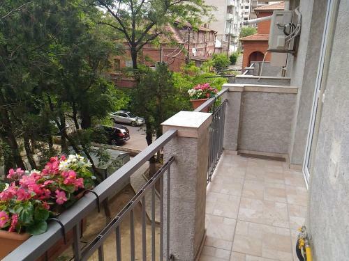 Apartment On Iunkerta Street
