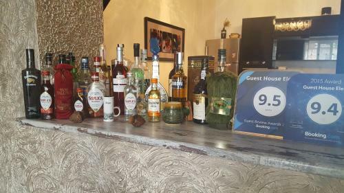 Hostal Guest House Elene