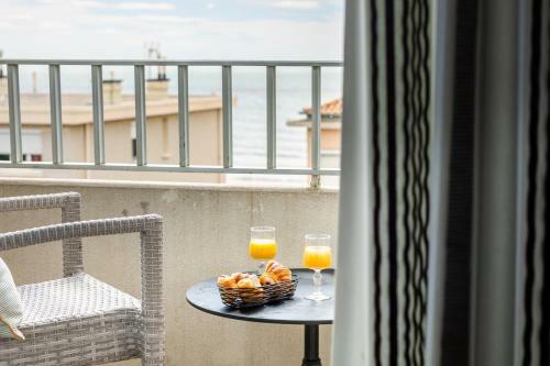 Hotel H�tel Du Midi