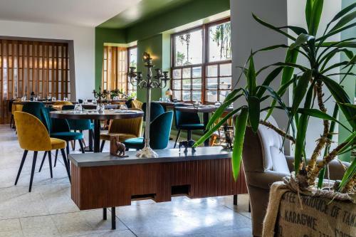 Hotel H�tel Du Midi