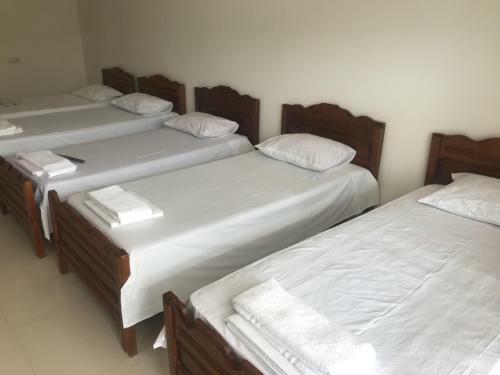 Hostal Guest House White House