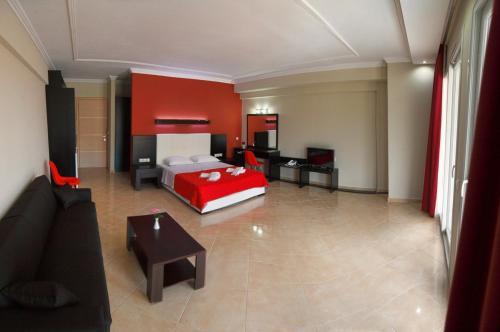 Sun & Sea Hotel