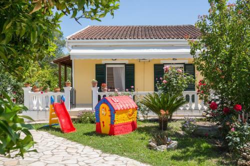 Kari� Holiday Home