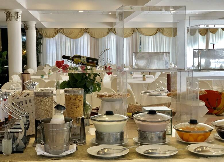 Domizia Palace Hotel