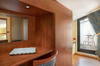 Hotel Postumia