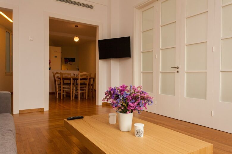 Nakos Homes Luxury Apartment-acropolis Area