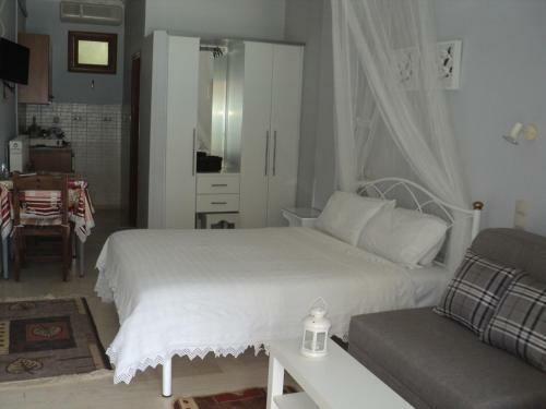 Hostal Pension Holidays