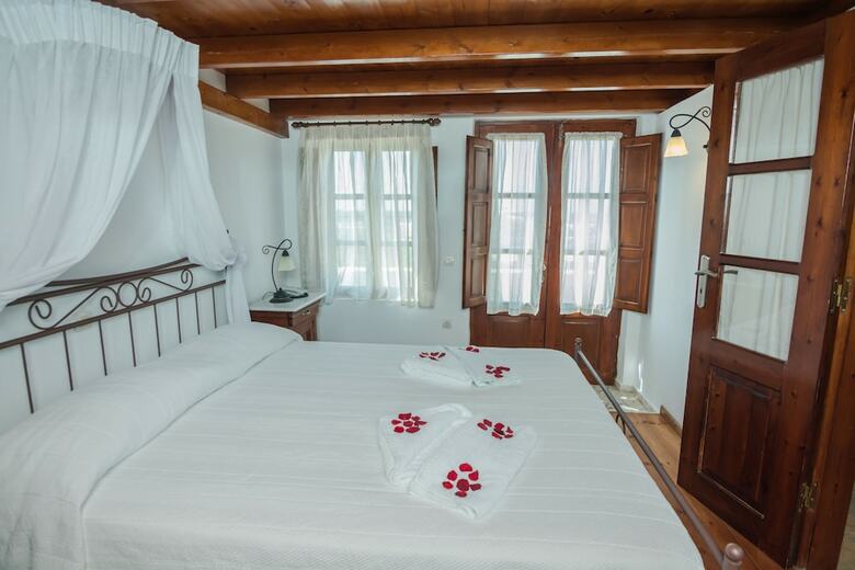 Aparthotel En Plo Boutique Suites