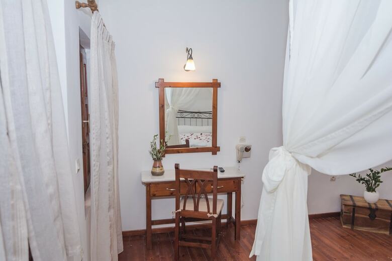 Aparthotel En Plo Boutique Suites