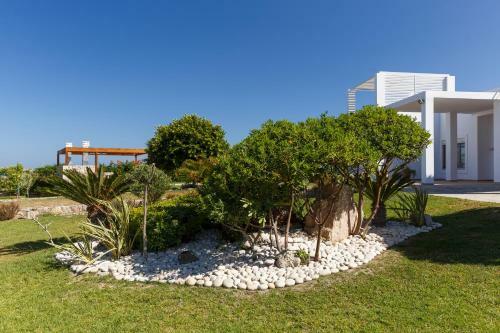 Belvedere Beachfront Villa