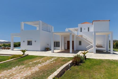 Belvedere Beachfront Villa