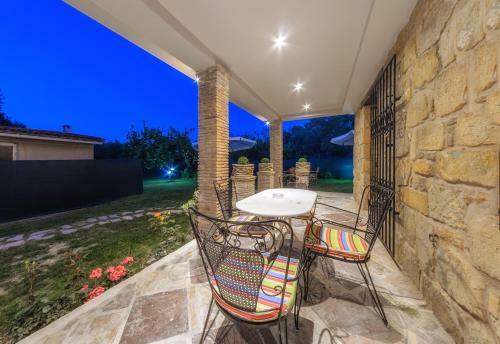 Artemis Luxury Villa
