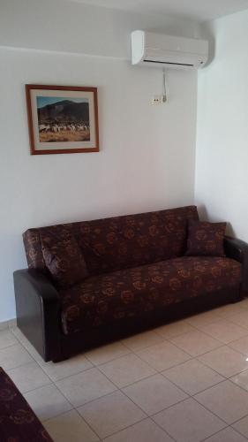 Rousolakos Apartments