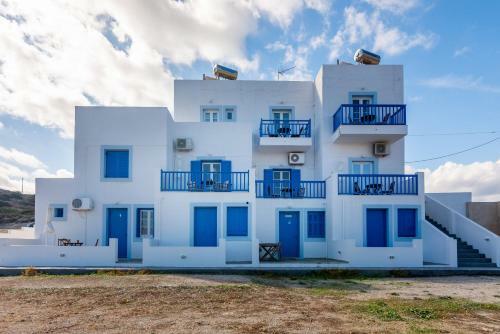 Hotel Polyegos View