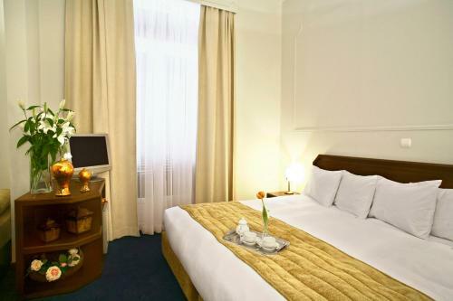 Arni Hotel Domotel