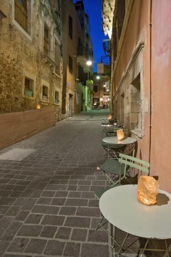 Hostal Fagotto Art Residences