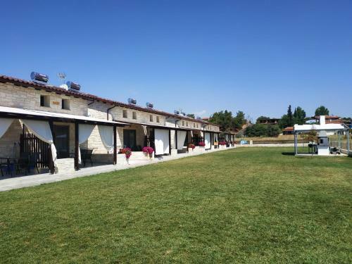 Tsimpoukas Village