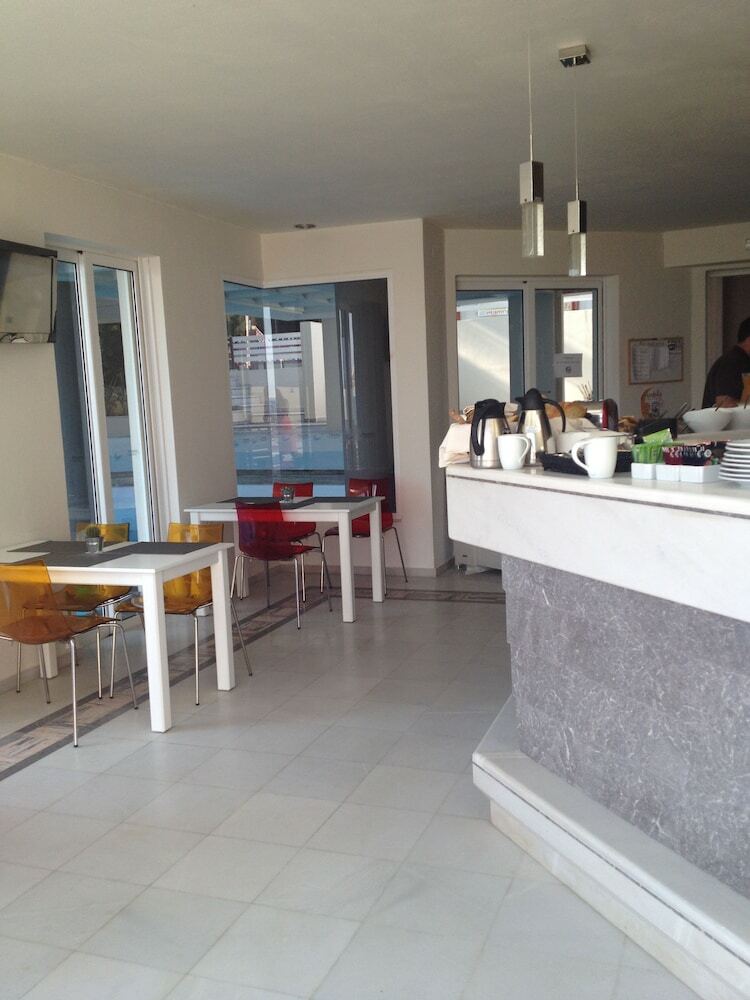 Filoxenia Beach Hotel