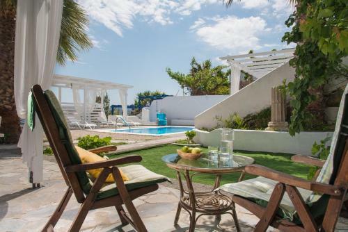 Hostal Alexandros Village