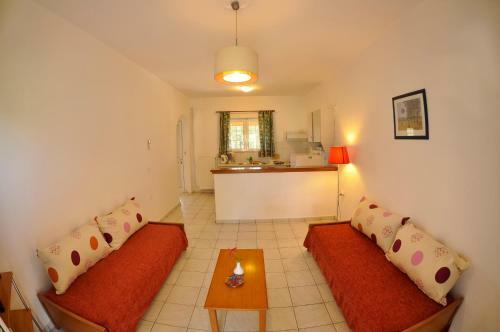 Egli Apartments