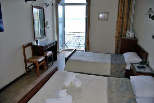 Hostal Gythion Traditional Hotel