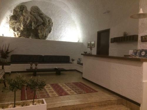 Hostal Gythion Traditional Hotel