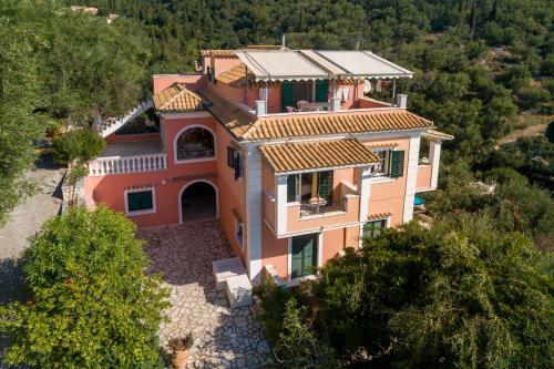 Villa Nestoras