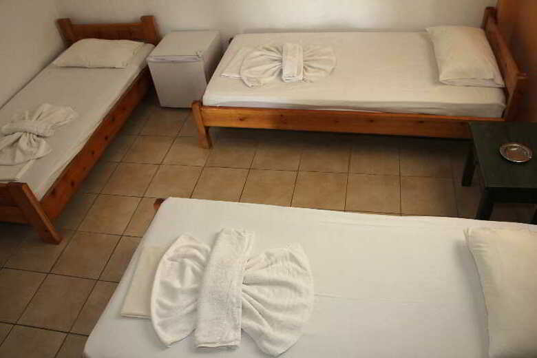 Hostal Zinas Pansion