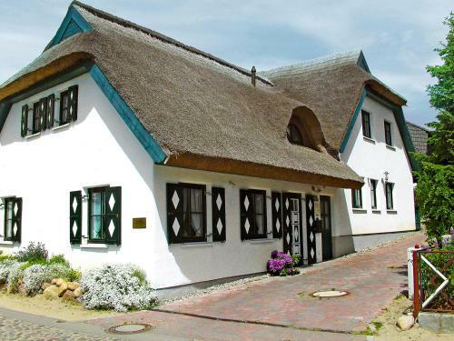 Holiday Home Boddenstrasse.3