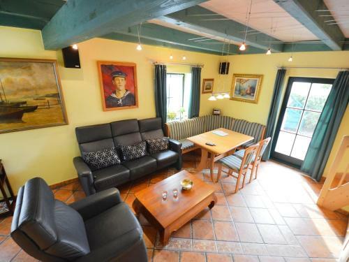 Holiday Home Boddenstrasse.1