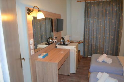 Rozos Hotel