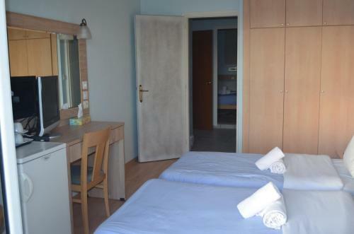 Rozos Hotel