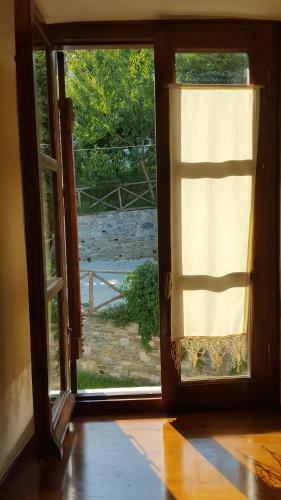 Hostal Guesthouse Kalosorisma