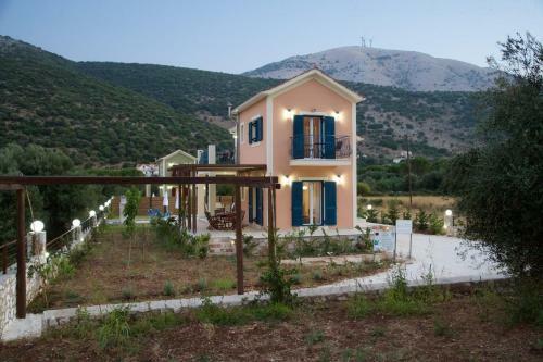 Regina Ioanna Villas