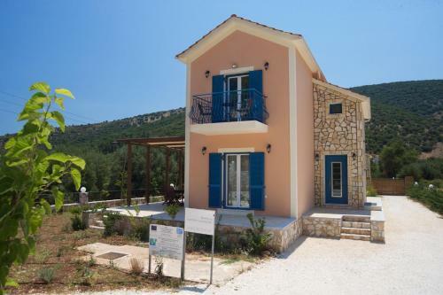 Regina Ioanna Villas