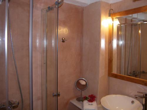 Ariti Apartments