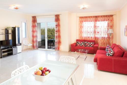 Kronos Villas