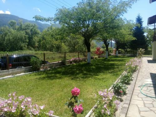 Apartamento Zisis Garden Studios
