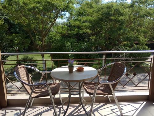 Apartamento Zisis Garden Studios
