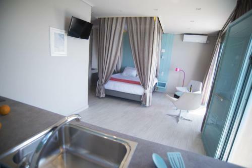 Hostal The Ionian View