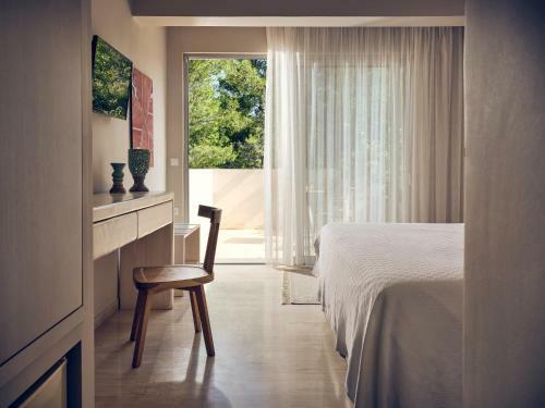 Ionian Hill Hotel