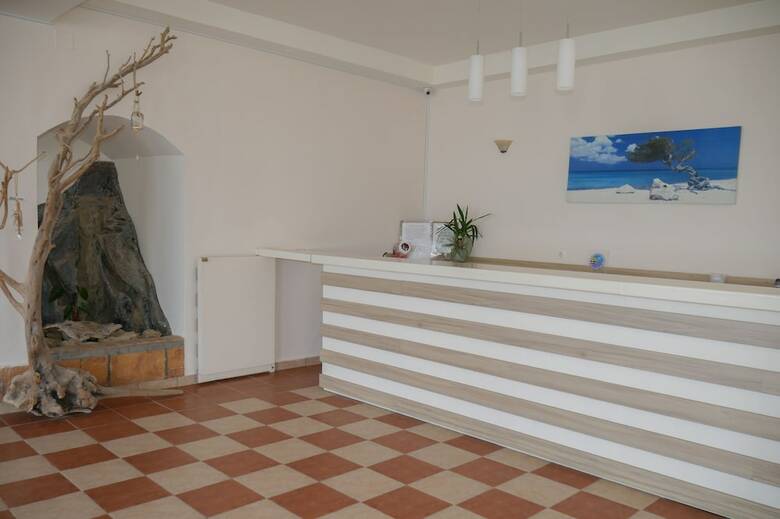 Ammos Apartments
