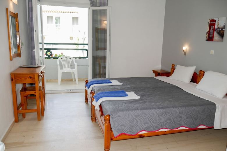 Ammos Apartments