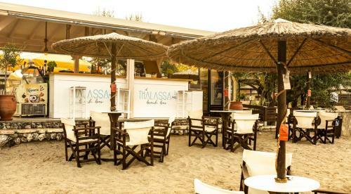 Robolla Beach Aparthotel