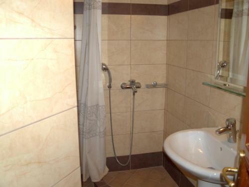 Hostal Souropanis Rental Rooms