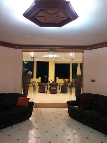 Hostal Souropanis Rental Rooms
