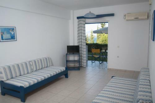Nymphs Rooms & Apartments