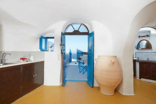Villa Kristy Cave House